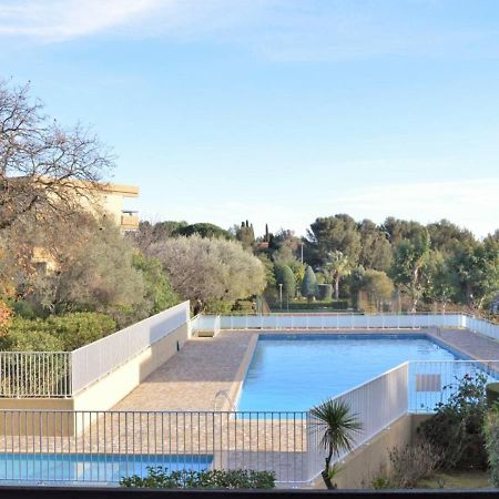 Studio A Bormes-Les-Mimosas Avec Terrasse, Piscine Et Parking A Proximite De La Plage - Fr-1-251-494 Apartment Exterior foto